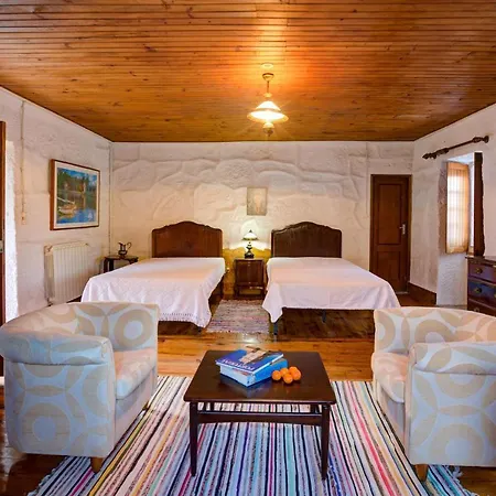 Casa Do Castelo Em Arnoia Celorico de Basto