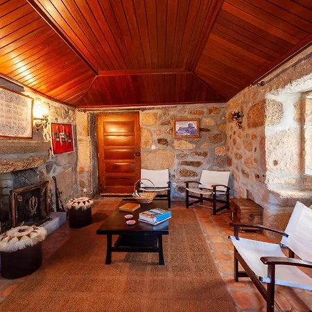 Casa Do Castelo Em Arnoia