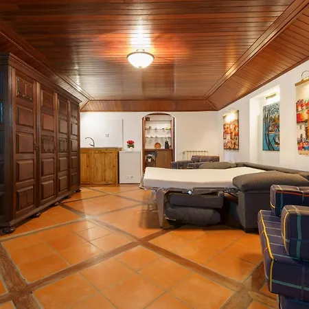 Casa Do Castelo Em Arnoia Villa
