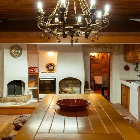 Casa Do Castelo Em Arnoia Villa *
