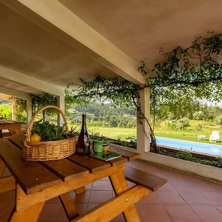 Casa Do Castelo Em Arnoia * Celorico De Basto