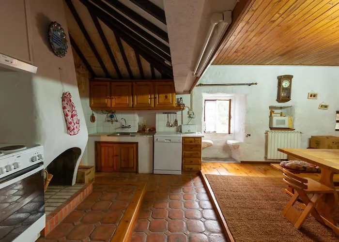 Casa Do Castelo Em Arnoia Villa