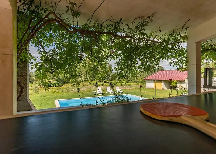 Casa Do Castelo Em Arnoia * Celorico De Basto