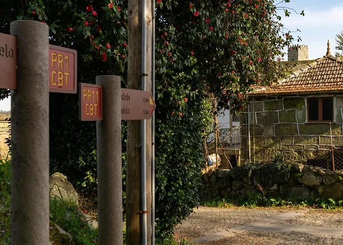 Casa Do Castelo Em Arnoia Villa *